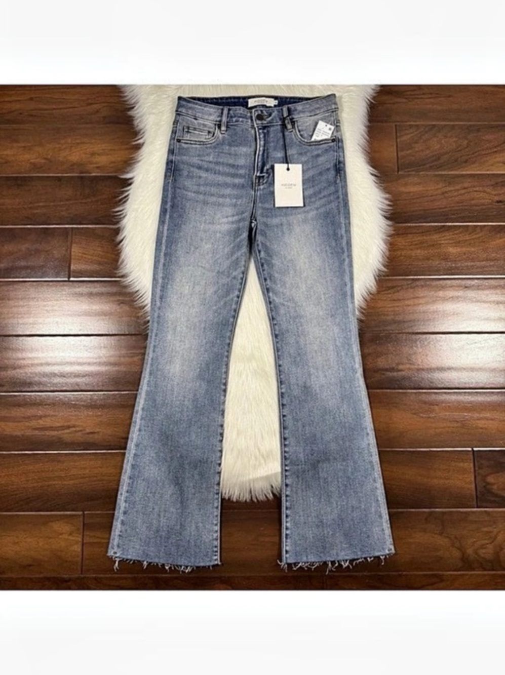 Hidden Women's Size 28 Medium Wash Ryan High Rise Bootcut Denim Jeans, Raw Edge